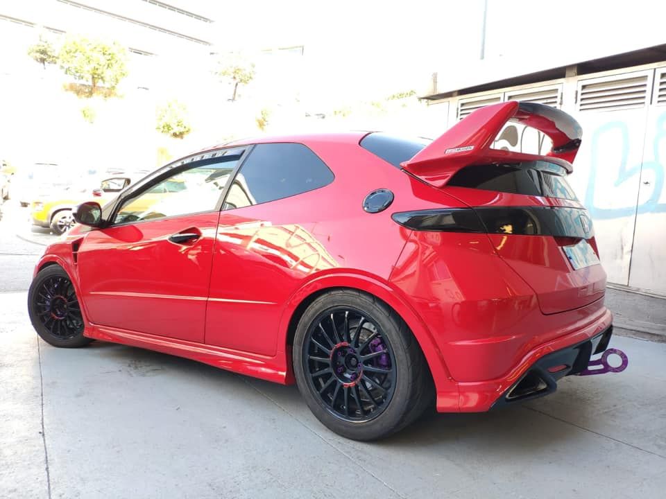 Tu taller de chapa y pintura en Badalona Atención personalizada y garantía en cada reparación 